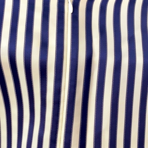 NWOT Women’s St. John’s Boutique Blue and White Striped Bow Blouse Size Small - Picture 5 of 8